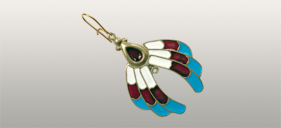 Wisior Heleny Modrzejewskiej w formie kolczykow