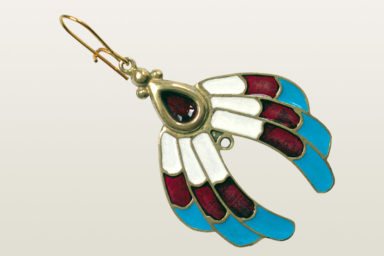 Wisior Heleny Modrzejewskiej w formie kolczykow