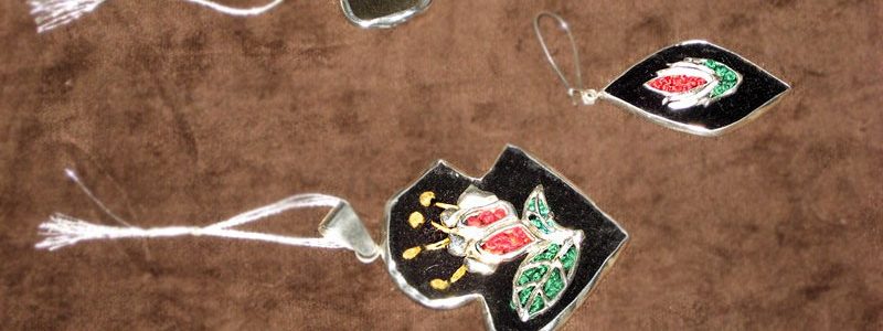 Komplet-bizuterii-001-Muzeart-800x350